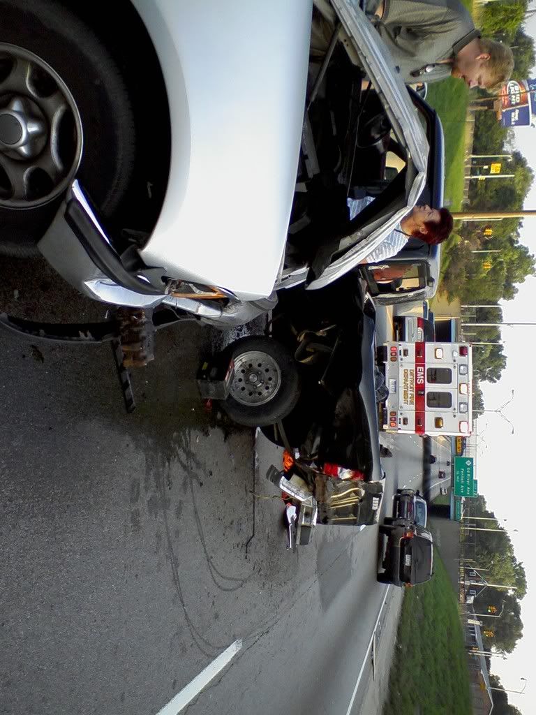 4 car pile up? Bent steering wheel? Chrysler 300C Forum 300C & SRT8