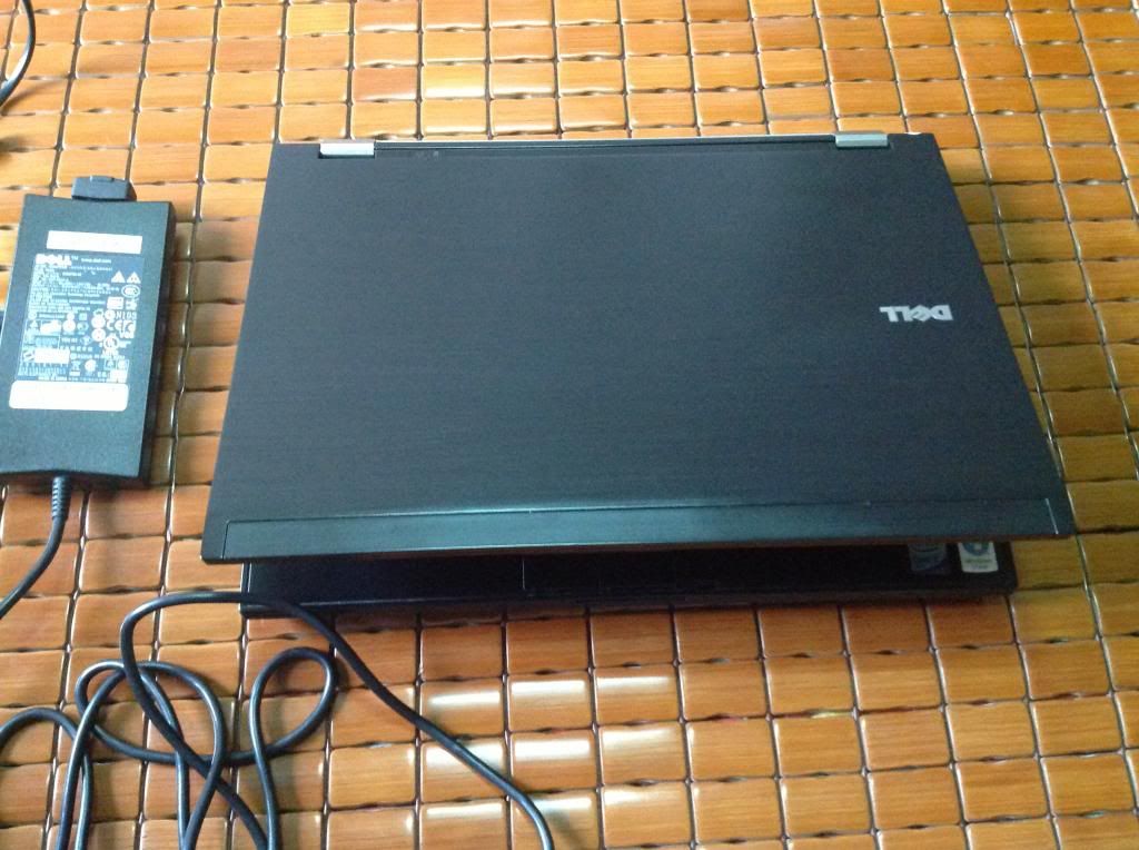 dell e6400 gia sieu re cho sinh vien .
