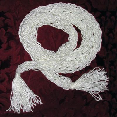 white finger weave scarf