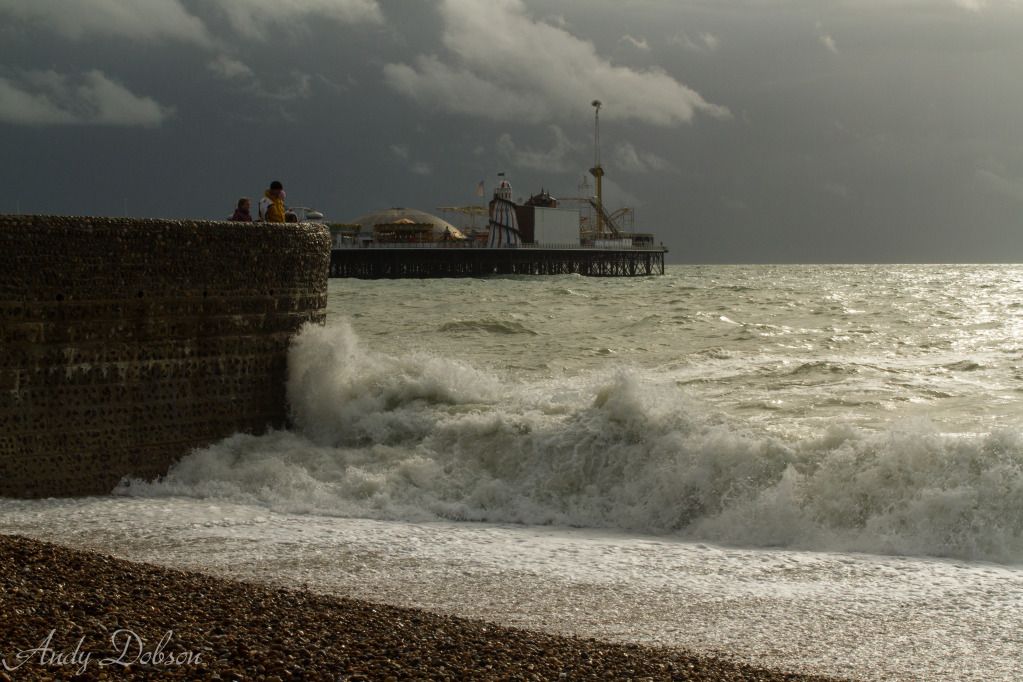 IMAGE: http://i229.photobucket.com/albums/ee21/andy_dobson/Photo%20Album%20for%20Canon/Brighton2-1.jpg