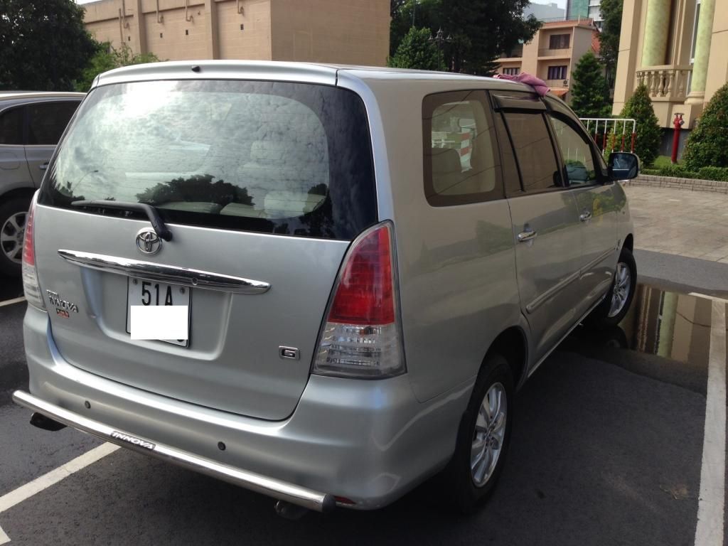 Bán Innova tháng 12/2009, đang chạy cty