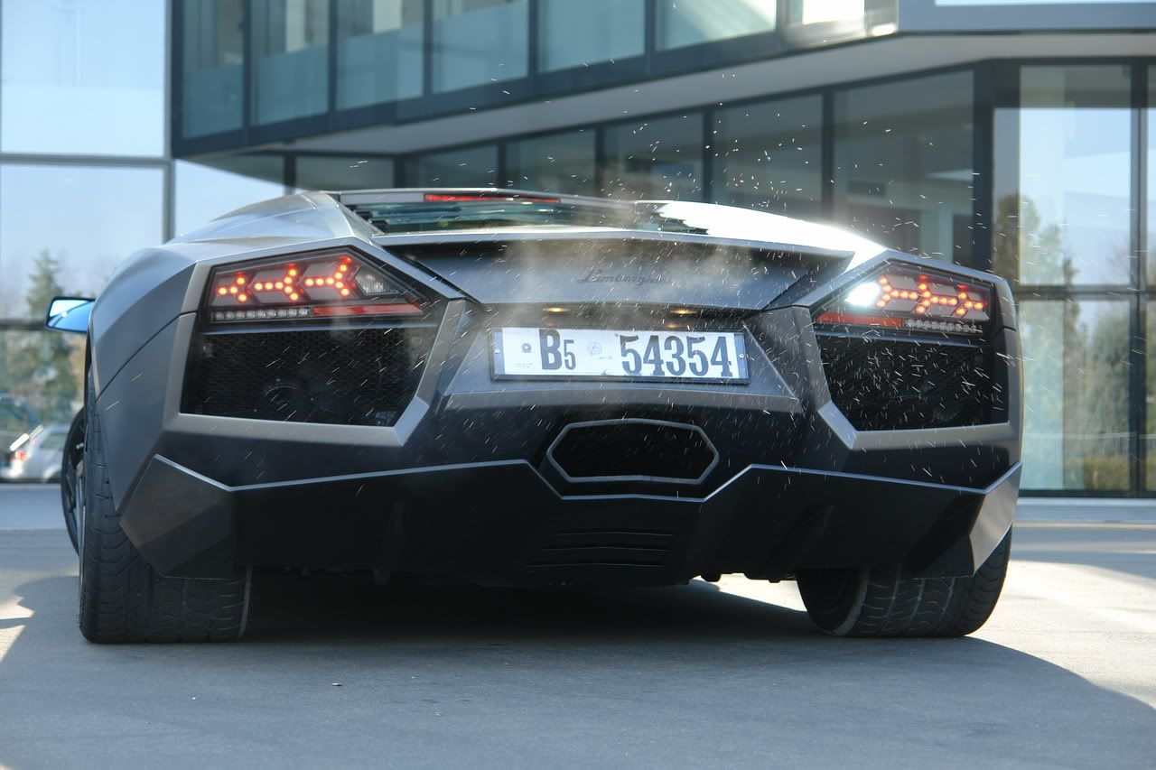 Lamborghini Reventon: Talk about a raging Bull!
