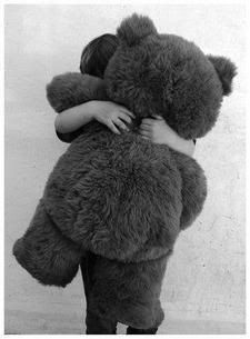 hugs-4.jpg bear hugs image by cheezie_oxalis