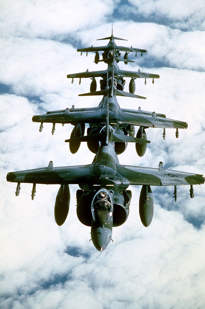 AV-8B_Harrier_formation_VMA-513_zpsttqqzi0t.jpg